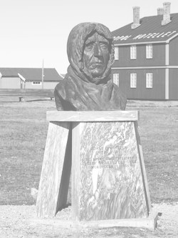 Busta Amundsena